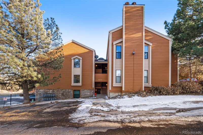 4273 S Salida Way #4, Aurora, CO 80013