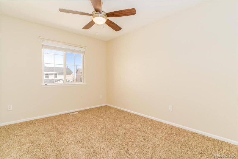 9735 Saybrook St, Highlands Ranch, CO 80126