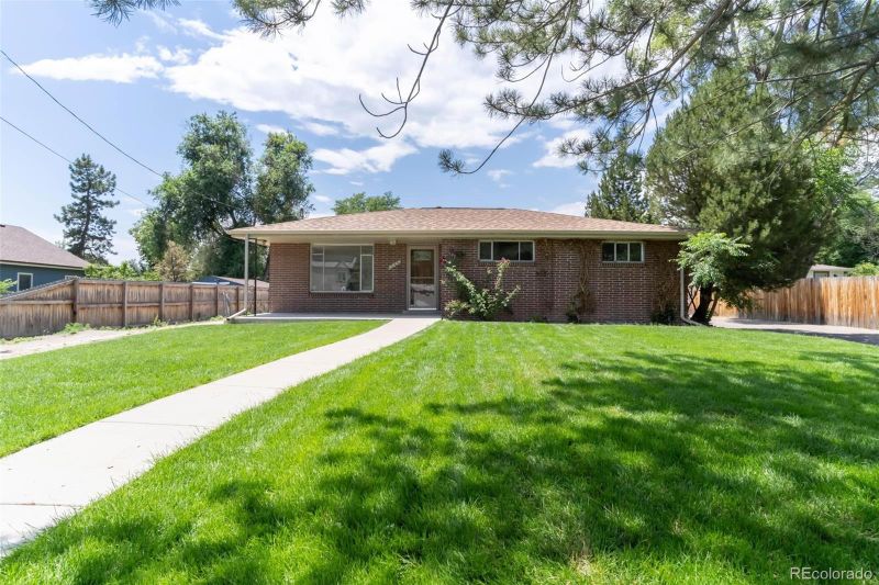 3011 Pierce St, Wheat Ridge, CO 80214