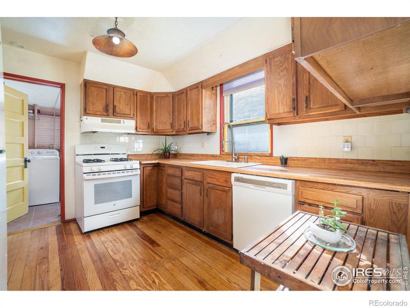 321 Cheyenne Ave, Eaton, CO 80615