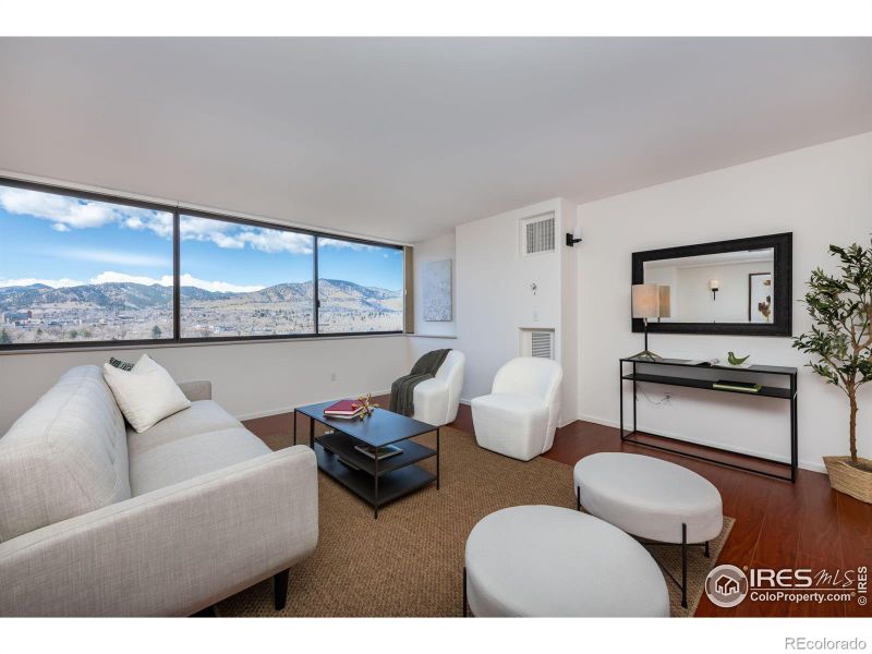 1850 Folsom St #1106, Boulder, CO 80302