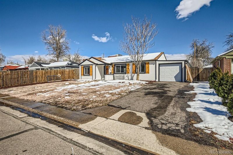3940 N Jackson St, Denver, CO 80205