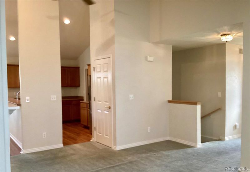 10748 W Dumbarton Cir, Littleton, CO 80127