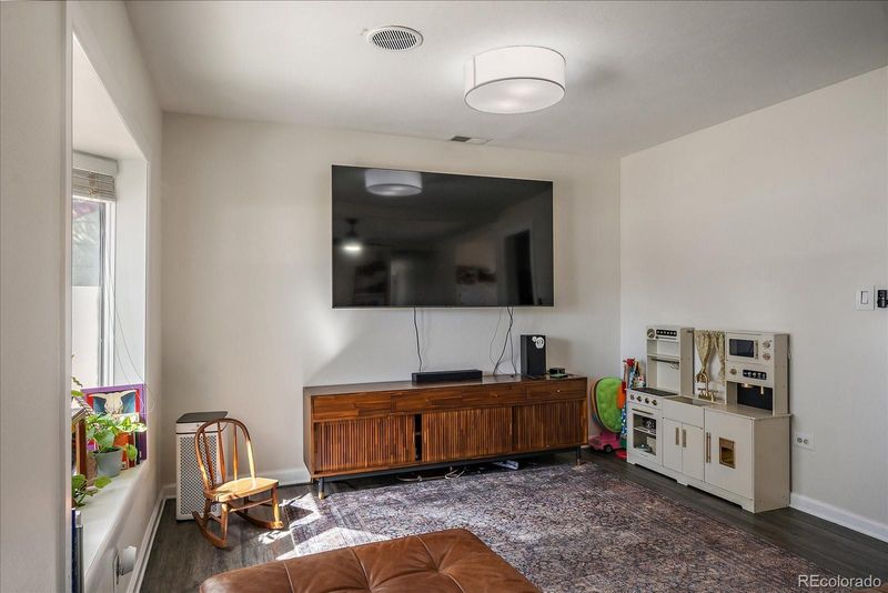 3052 S Flamingo Way, Denver, CO 80222