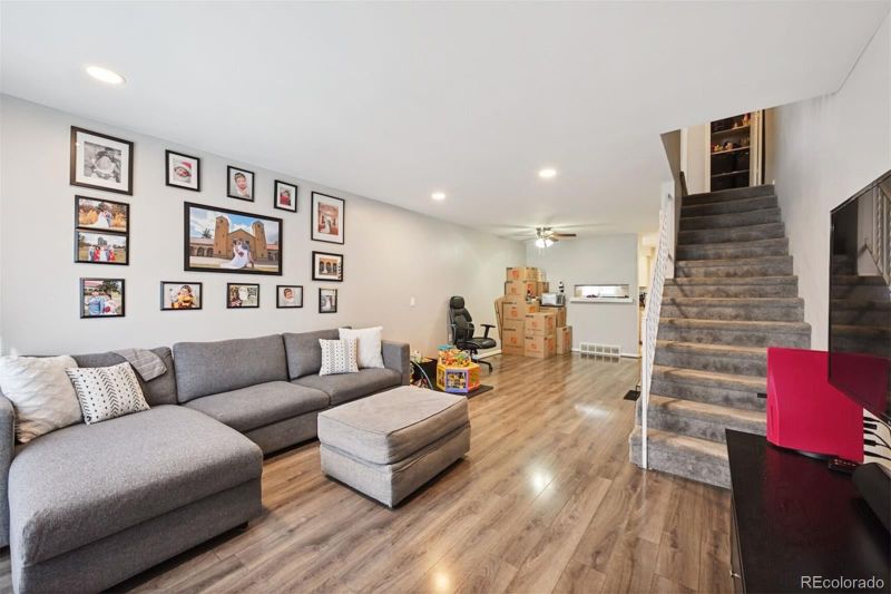 2200 S Jasper Way #A, Aurora, CO 80013