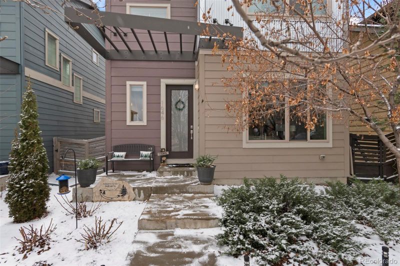 1646 W 67th Ave, Denver, CO 80221