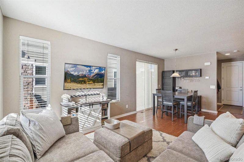 10286 Tall Oaks Cir, Parker, CO 80134