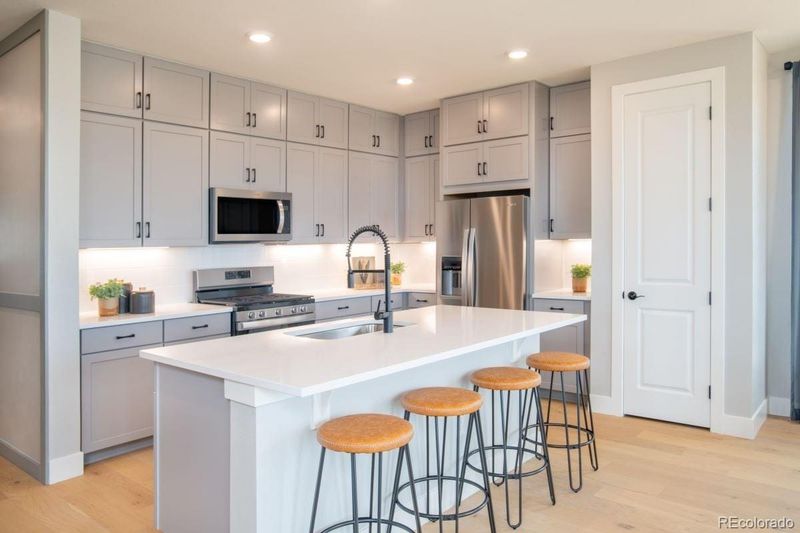 3452 Bluestem St, Dacono, CO 80514