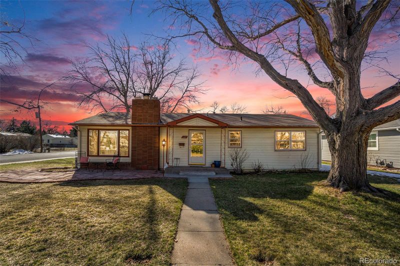 2501 Cedar Dr, Loveland, CO 80538