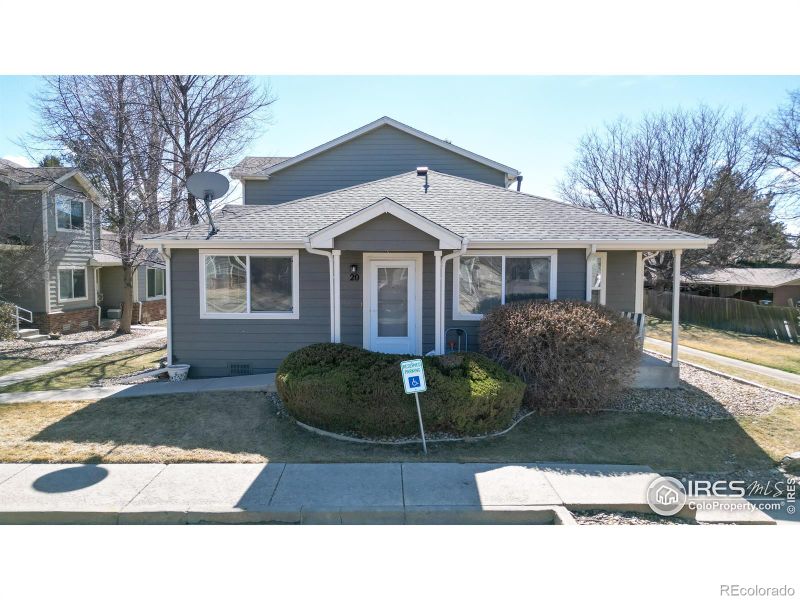 51 21st Ave #20, Longmont, CO 80501