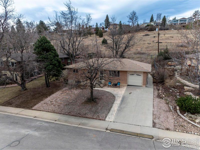 2900 Dover Dr, Boulder, CO 80305