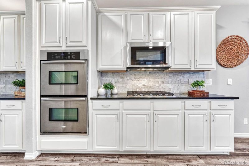 6382 S Irvington Way, Aurora, CO 80016