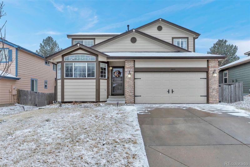19830 E Garden Pl, Centennial, CO 80015
