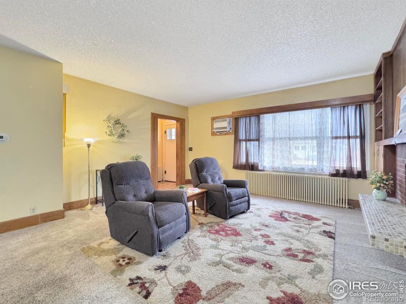 410 Elm St, Sterling, CO 80751