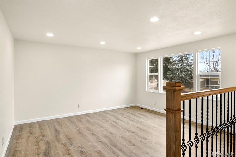 5083 Ursula St, Denver, CO 80239