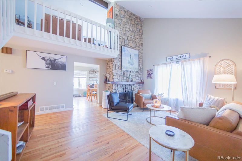 928 S Rifle Ct, Aurora, CO 80017