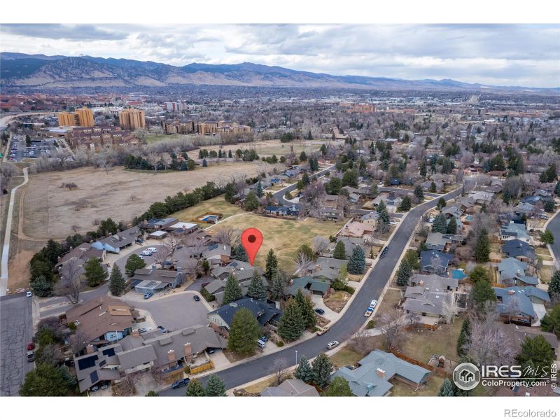 3909 Apache Ct E, Boulder, CO 80303