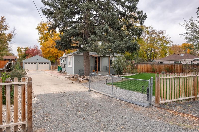 341 Harlan St, Lakewood, CO 80226
