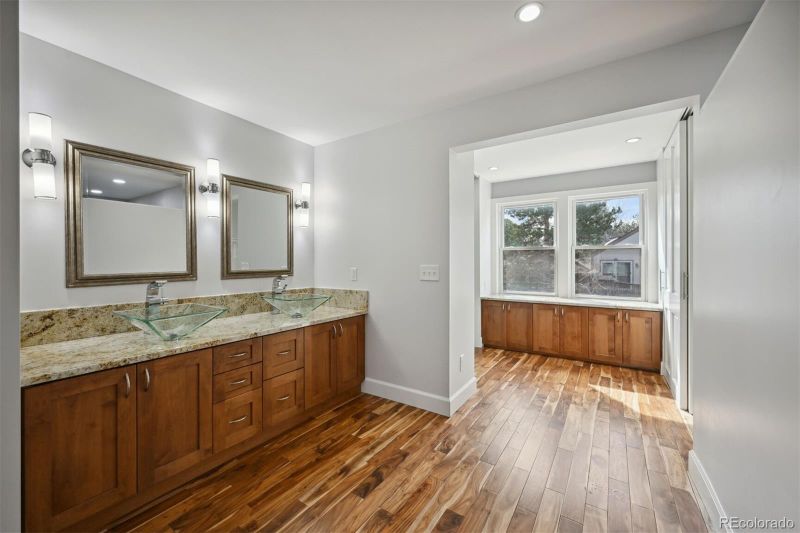 5158 E Weaver Pl, Centennial, CO 80121