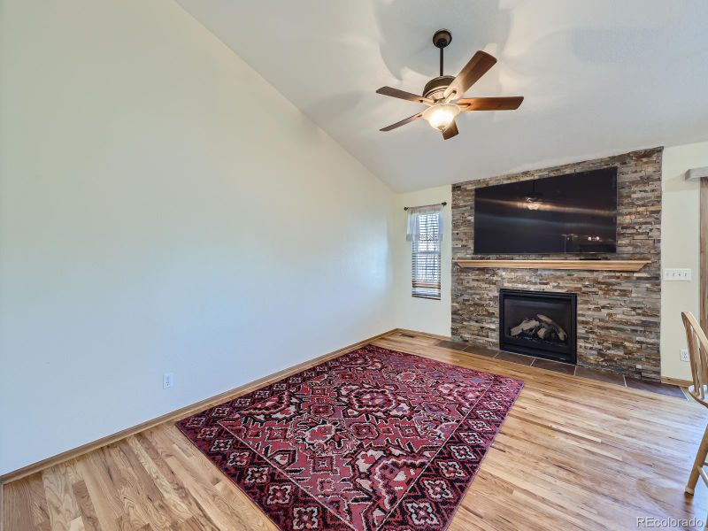2016 E 97th Ave, Thornton, CO 80229