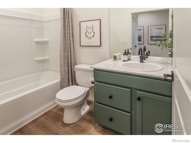 1650 Sunflower Way, Johnstown, CO 80534