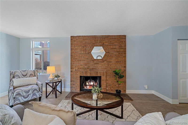 3333 S Monaco Pw #B, Denver, CO 80222
