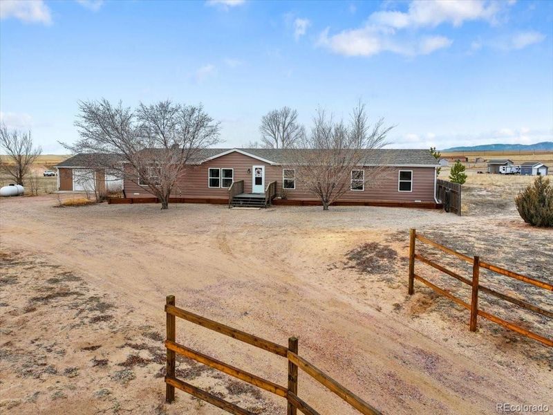 21019 Goldeneagle Dr, Calhan, CO 80808