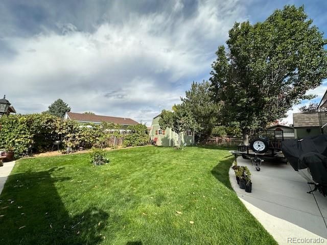 5926 Dunraven St, Golden, CO 80403
