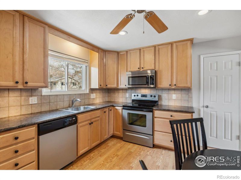 921 E Midway Blvd, Broomfield, CO 80020