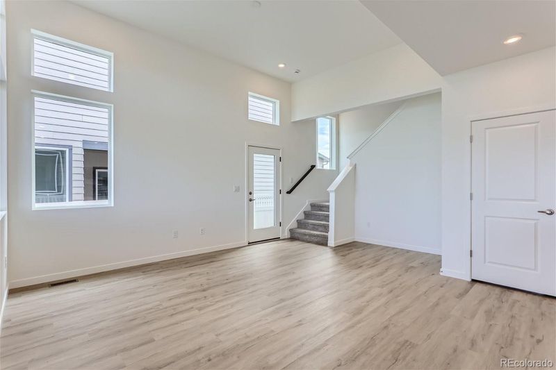 1264 S Algonquian St, Aurora, CO 80018