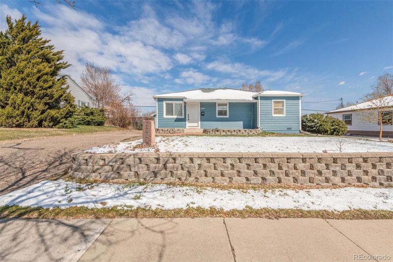 2801 Eppinger Blvd, Thornton, CO 80229