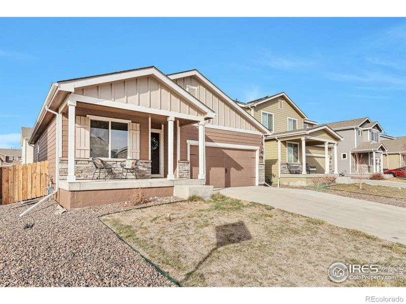 47339 Iris Ave, Bennett, CO 80102