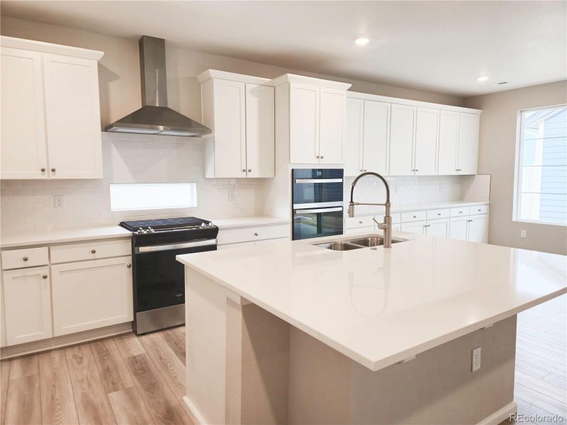 5132 N Quemoy Ct, Aurora, CO 80019