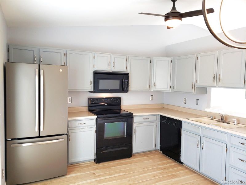 154 Donovan Ct, Longmont, CO 80501