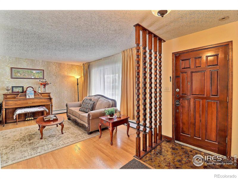 4532 W Pioneer Ln, Greeley, CO 80634