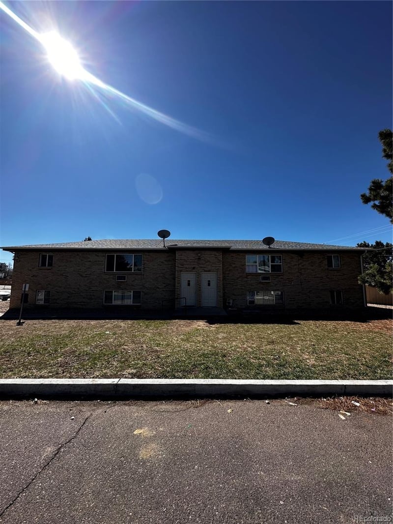 127 S 18th Ave #A, Brighton, CO 80601