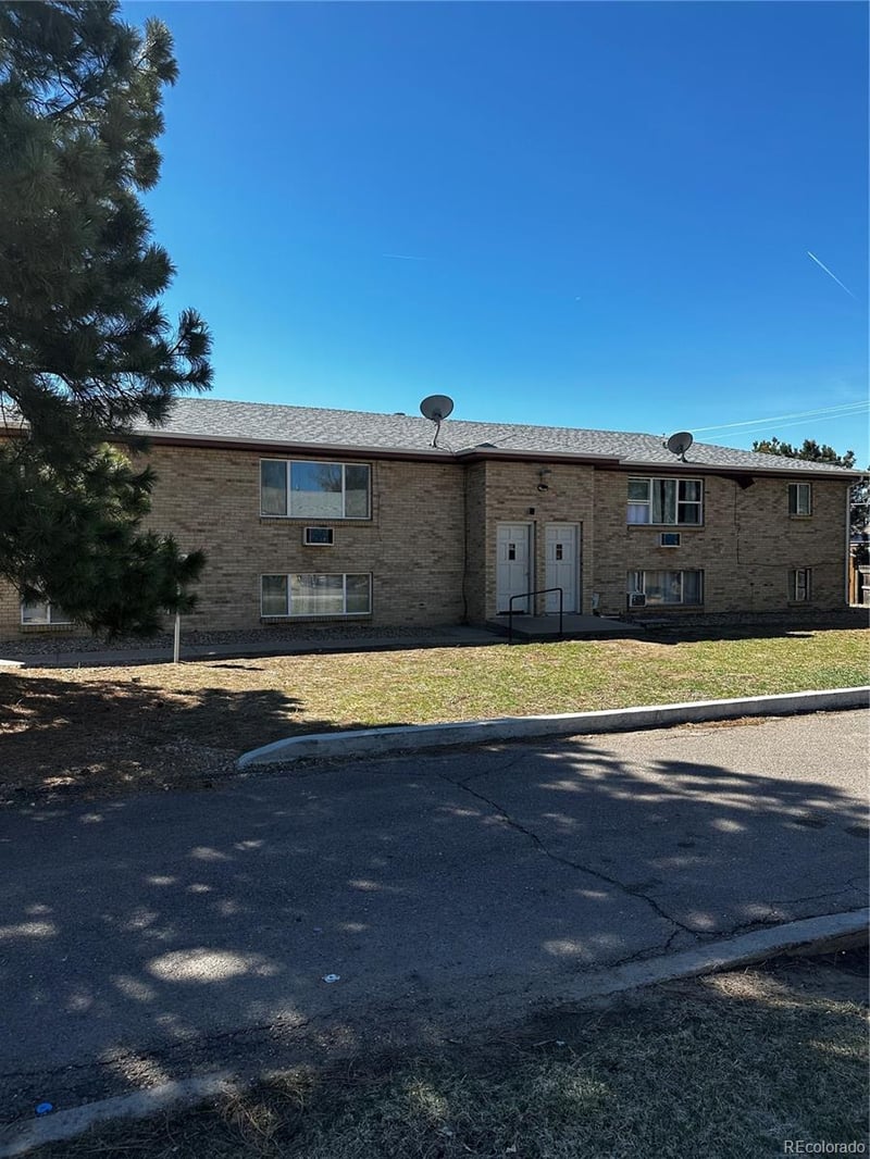 127 S 18th Ave #A, Brighton, CO 80601