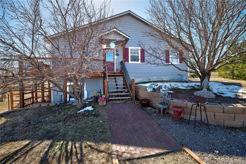 33642 Bow Meadows Cir, Elizabeth, CO 80107