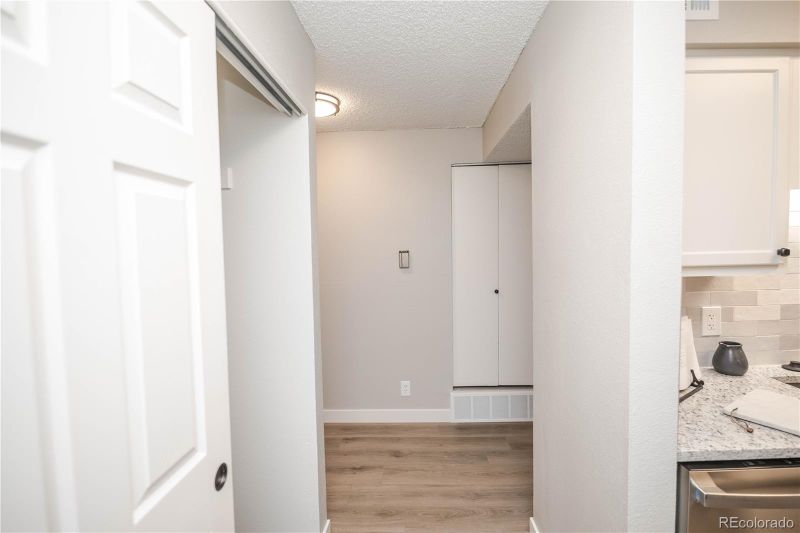 7625 E Quincy Ave #203, Denver, CO 80237