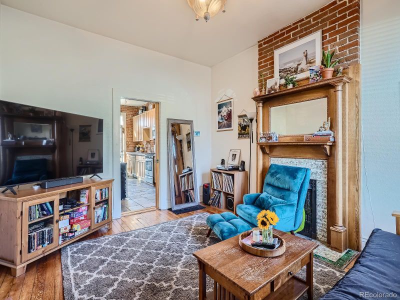 135 Cherokee St, Denver, CO 80223