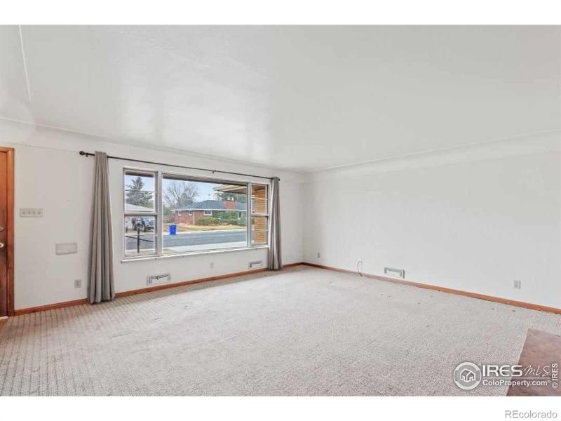 2223 12th St Rd, Greeley, CO 80631