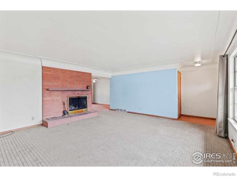 2223 12th St Rd, Greeley, CO 80631