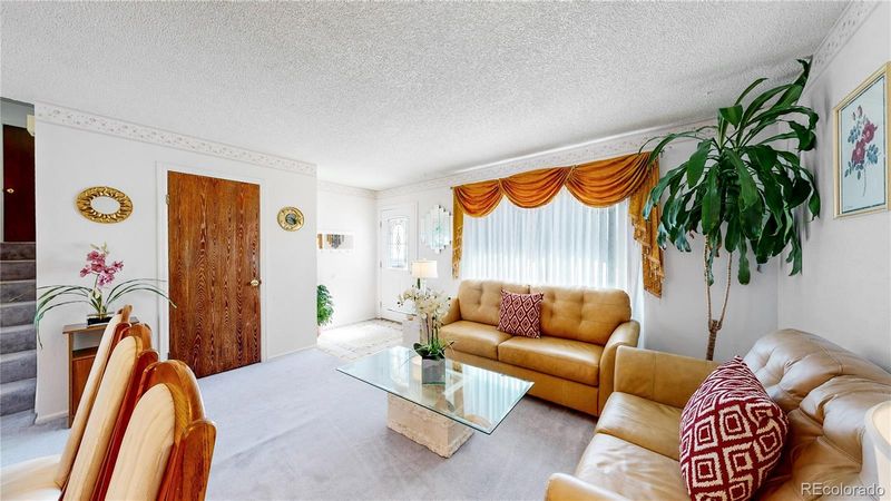 8811 W Stanford Ave, Littleton, CO 80123