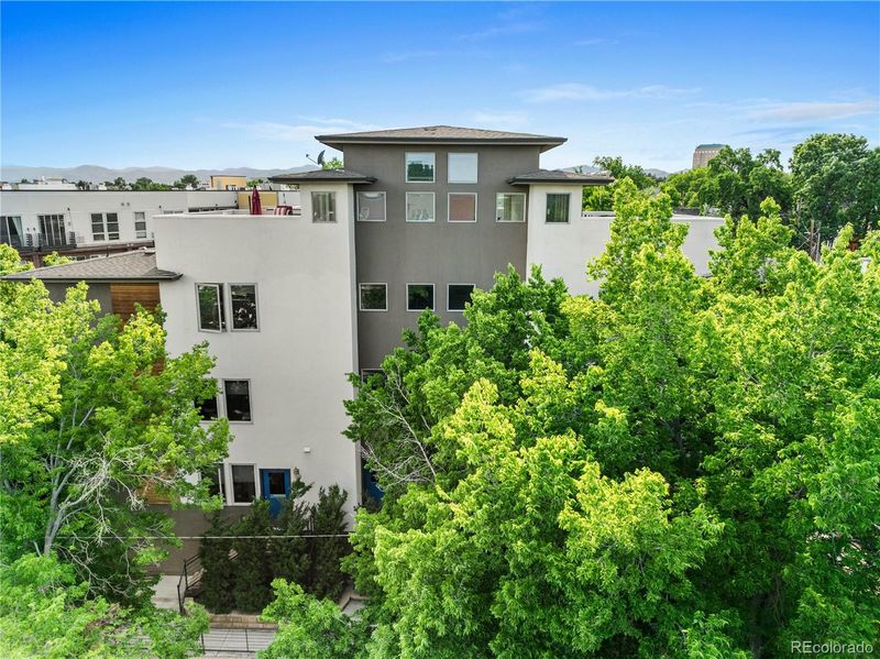 3059 Zuni St, Denver, CO 80211