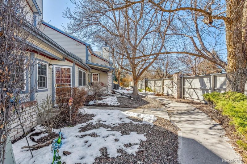 4301 S Pierce St #2A, Littleton, CO 80123