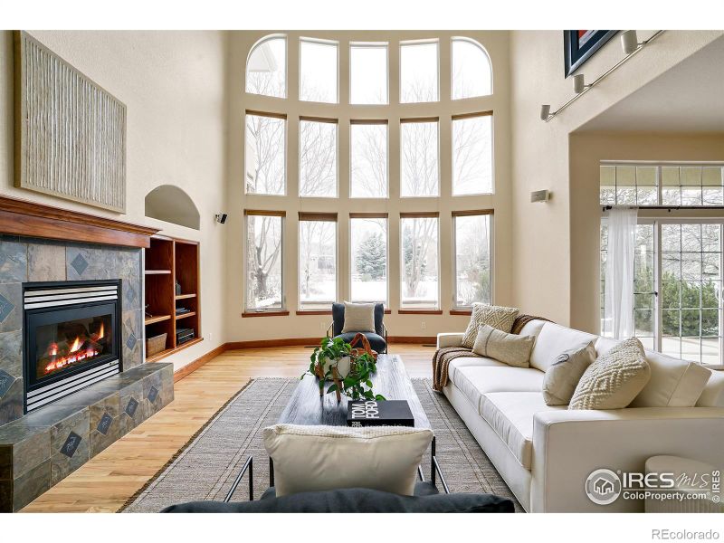 1437 Venice Ln, Longmont, CO 80503