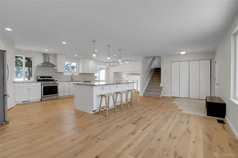 8361 Dudley Ct, Arvada, CO 80005