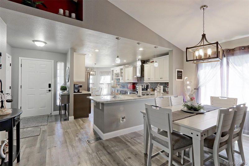 2572 E 131st Pl, Thornton, CO 80241