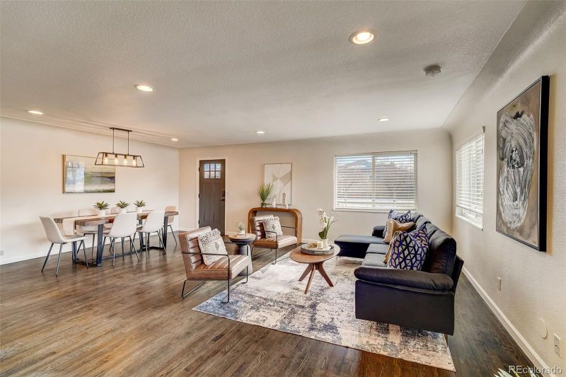 2482 S Xavier St, Denver, CO 80219