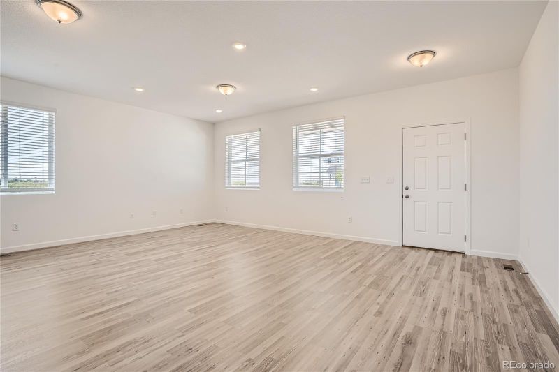 2955 Pershing St, Strasburg, CO 80136